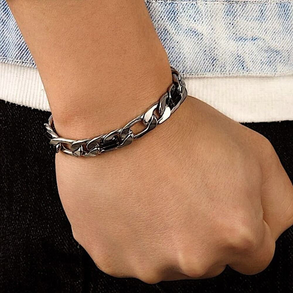 STAINLESS STEEL CHAIN LINK MINIMALIST BRACELET